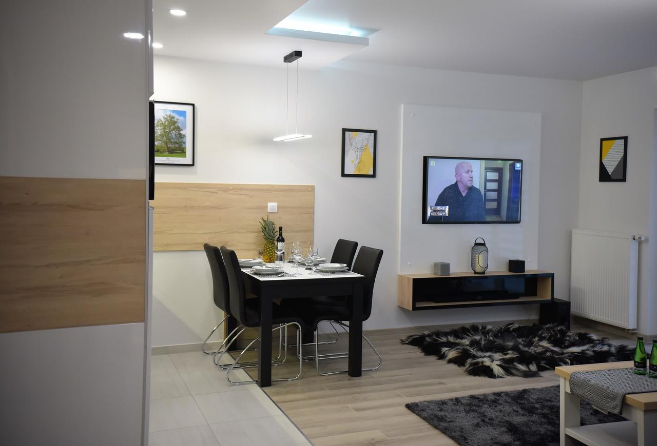 Apartamenty Platan Opieszyn 2 Września エクステリア 写真